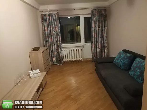 Rent out 2-room apartment. Киев, Сеченова — photo 3