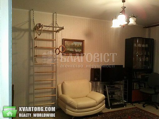 Rent out 1-room apartment. Киев,  Ревуцкого — photo 8