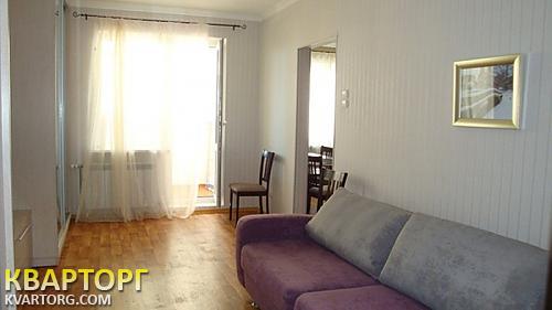 Rent out 2-room apartment. Киев,  Чавдар — photo 3