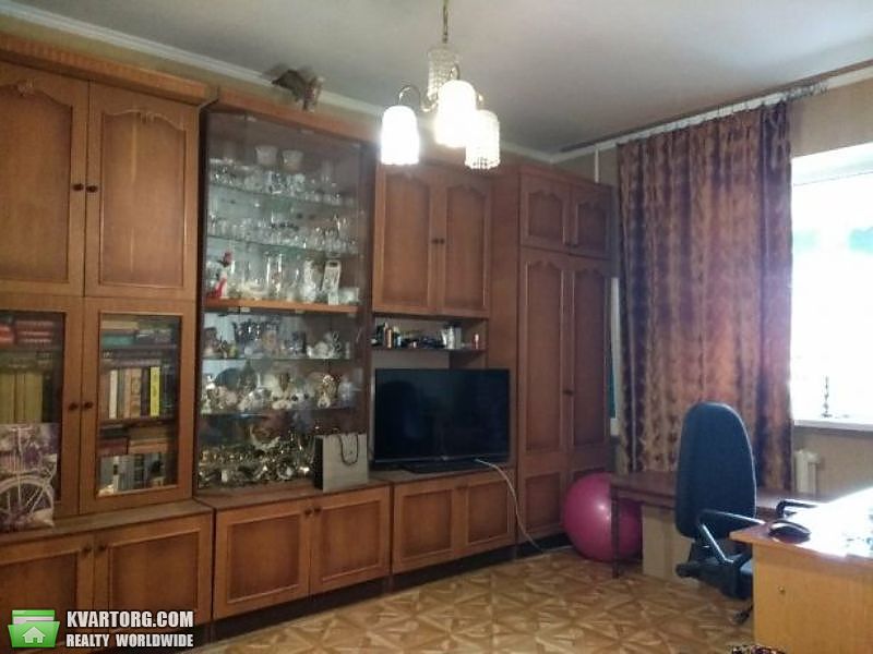 Sell 3-room apartment. Киев, Здолбуновская — photo 7