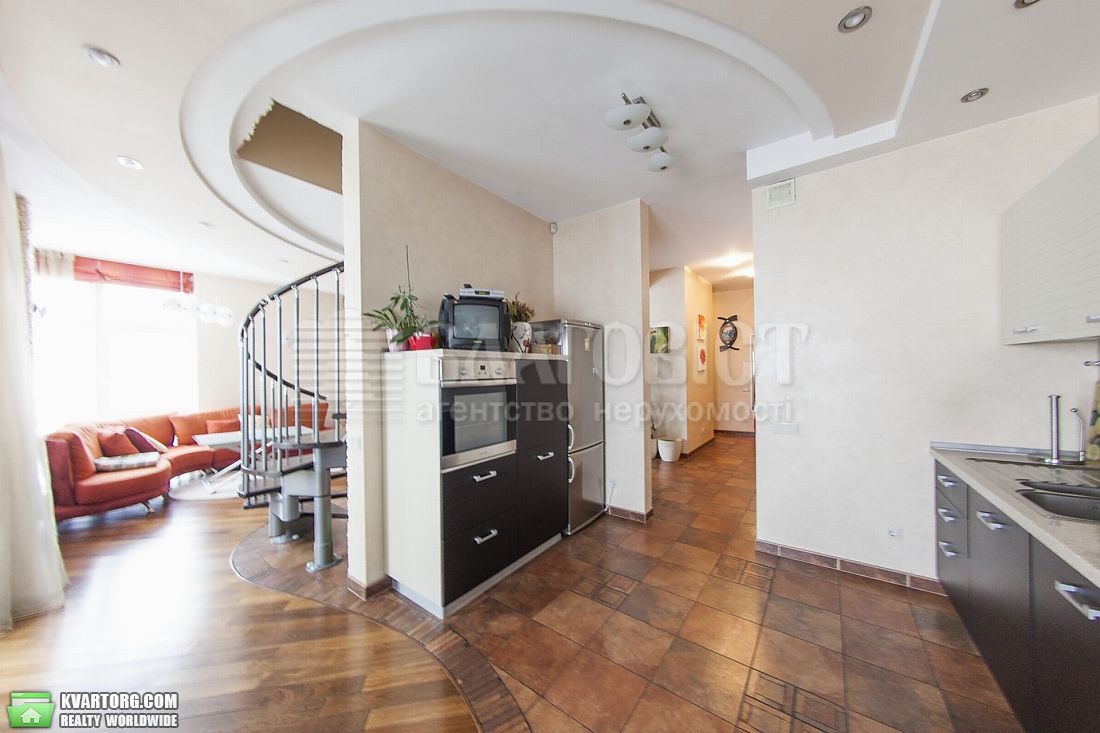 Rent out 2-room apartment. Киев,  Мирного Панаса — photo 3