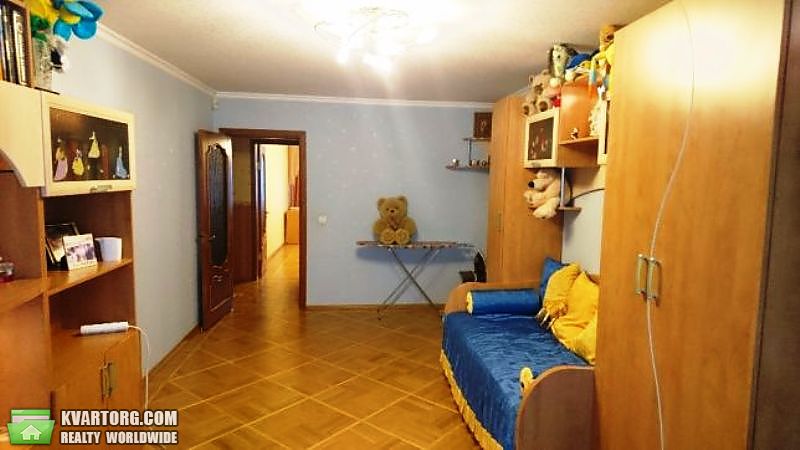 Sell 3-room apartment. Киев,  Бажана — photo 3