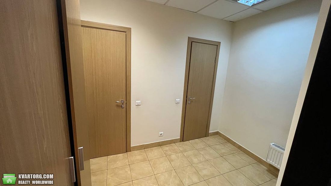 Rent out office. Киев, Саксаганского — photo 1
