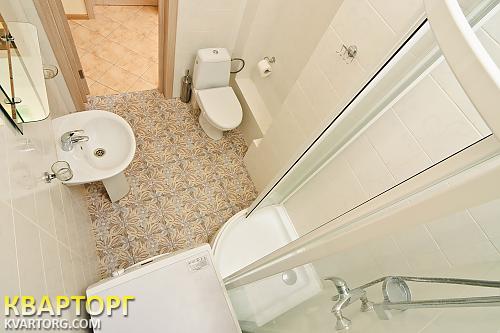 Rent out 2-room apartment. Харьков, Площадь Востания — photo 7