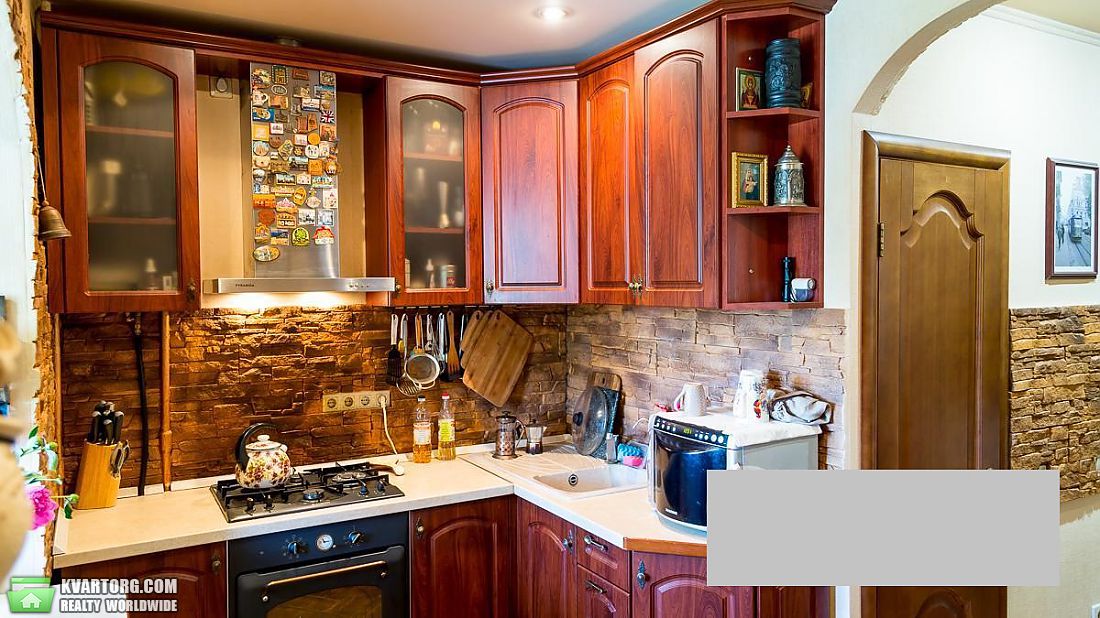Sell 1-room apartment. Киев,  Приречная — photo 1