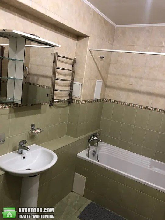 Rent out 2-room apartment. Киев,  Саперно-Слободская — photo 8