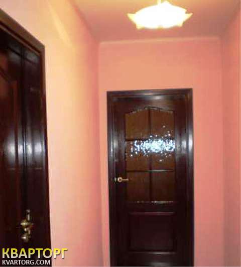 Rent out 2-room apartment. Киев, Урловская ул. — photo 7