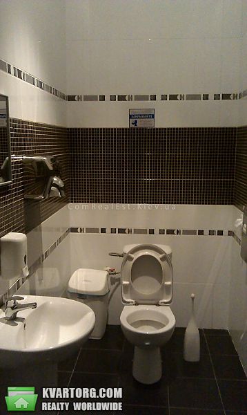 Rent out office. Киев, ул Сурикова — photo 4