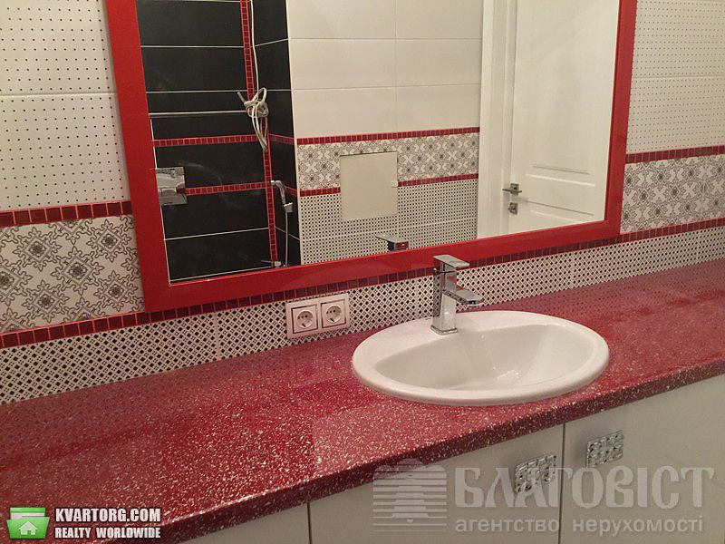 Sell 3-room apartment. Киев,  Димитрова — photo 9