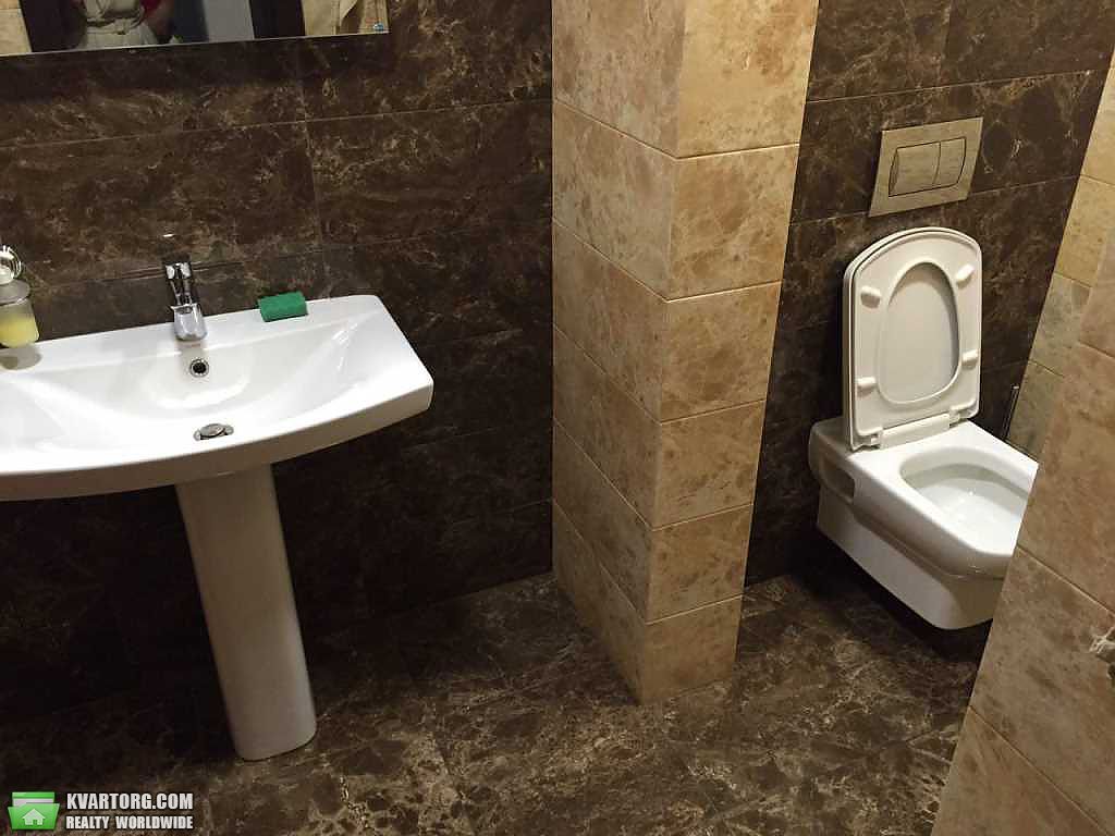 Rent out office. Киев, Десятинная — photo 8