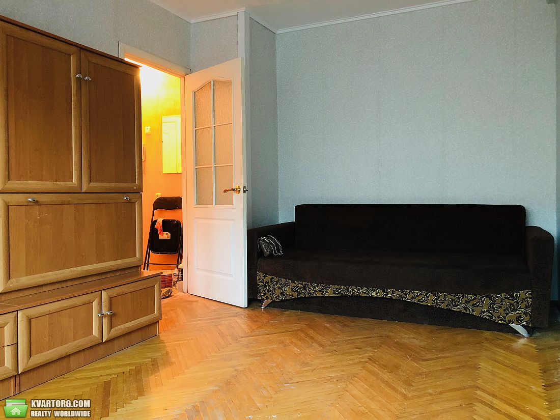 Rent out 2-room apartment. Киев,  Дарницкий бул — photo 6