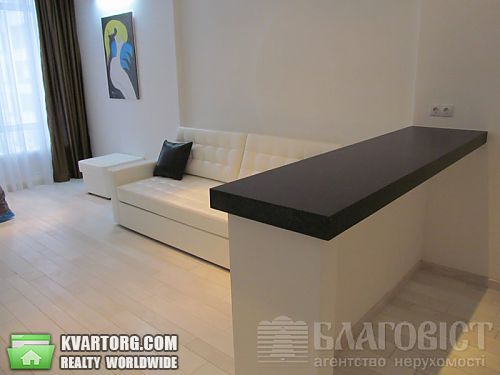 Sell 2-room apartment. Киев, Щорса — photo 3