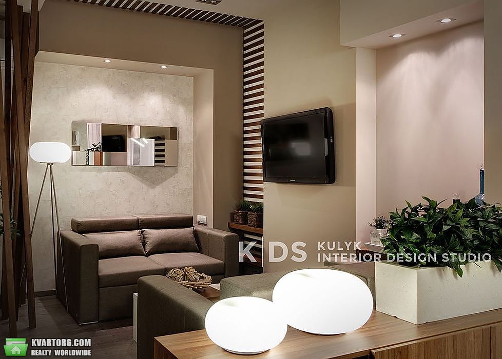Rent out 2-room apartment. Киев, Драгомирова — photo 4
