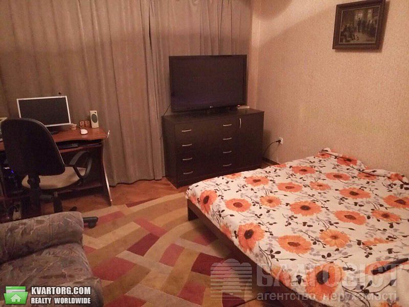 Sell 3-room apartment. Киев,  Лайоша Гавро — photo 7