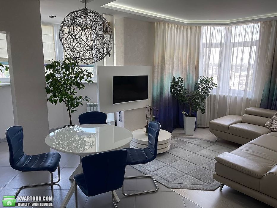 Sell 2-room apartment. Киев, Краснопольская — photo 1
