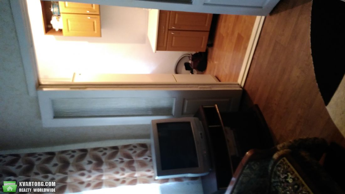 Rent out 1-room apartment. Киев,  Семьи Сосниных — photo 1