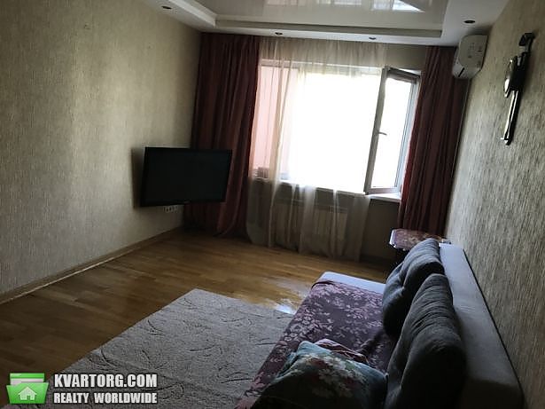 Rent out 3-room apartment. Киев, Малышко — photo 3