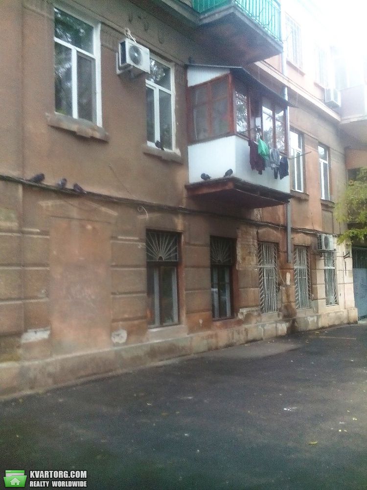 Sell 2-room apartment. Одесса, Базарная — photo 1