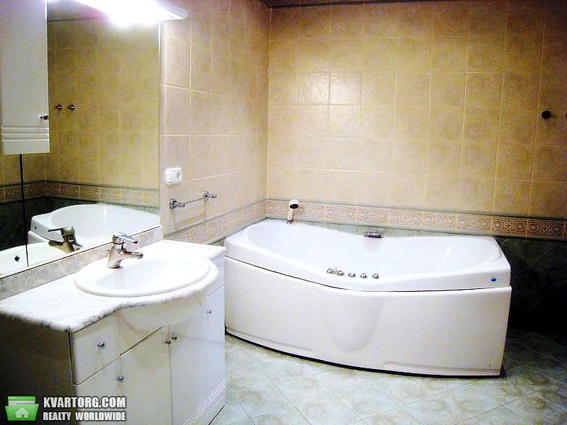 Sell 5-room apartment. Киев,  Тургеневская — photo 7
