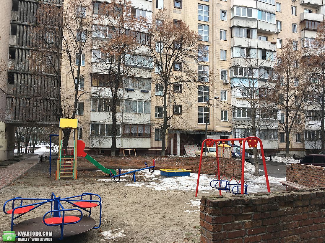 Sell 1-room apartment. Киев,  Новомостицкая — photo 2