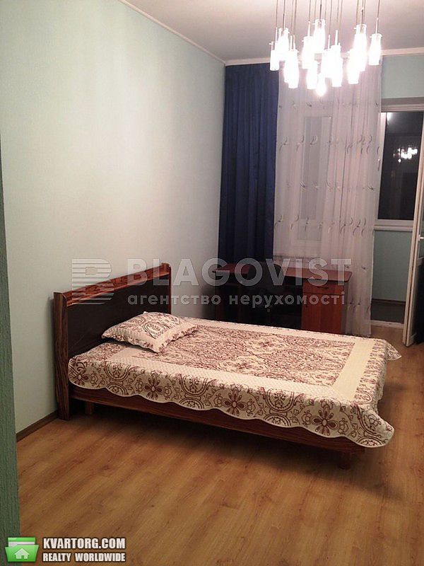 Rent out 4-room apartment. Киев,  Героев Сталинграда пр — photo 3
