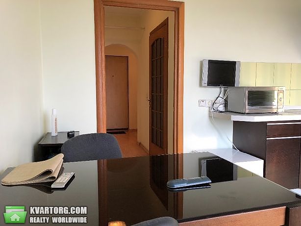 Rent out 1-room apartment. Киев,  Пироговского — photo 5