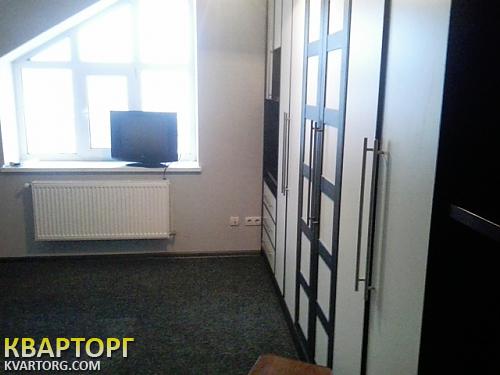 Rent out 1-room apartment. Киев, Передовая — photo 1
