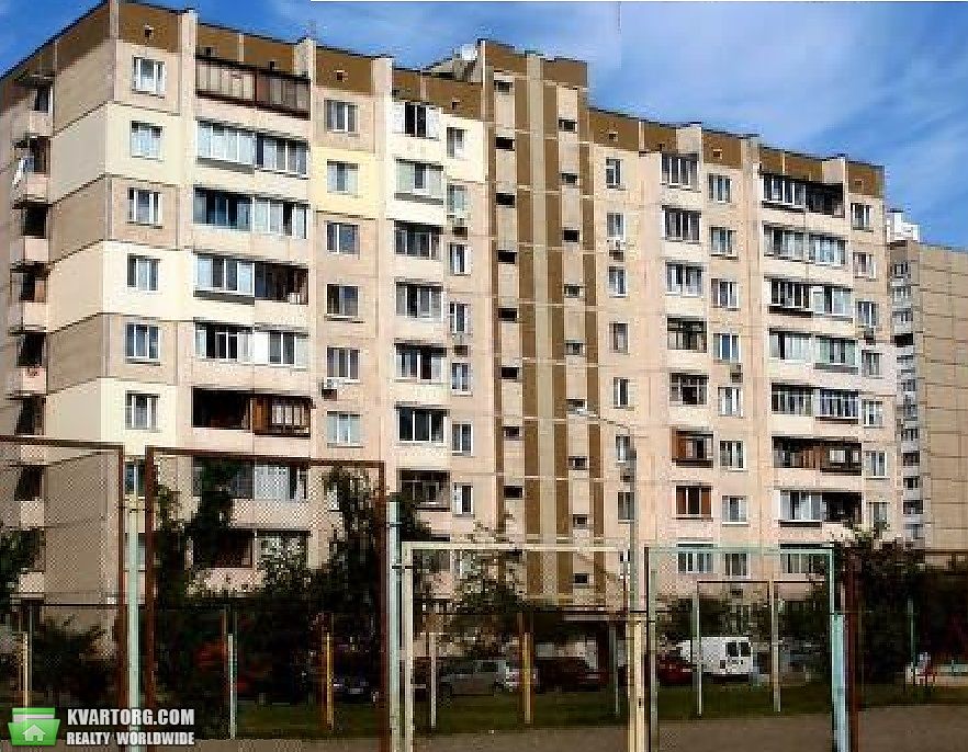 Rent out 1-room apartment. Киев,  Кошица — photo 2