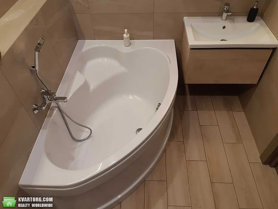 Sell 3-room apartment. Вышгород, Набережная — photo 9