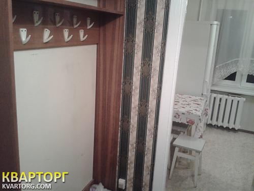 Rent out 1-room apartment. Киев,  Семьи Сосниных — photo 4