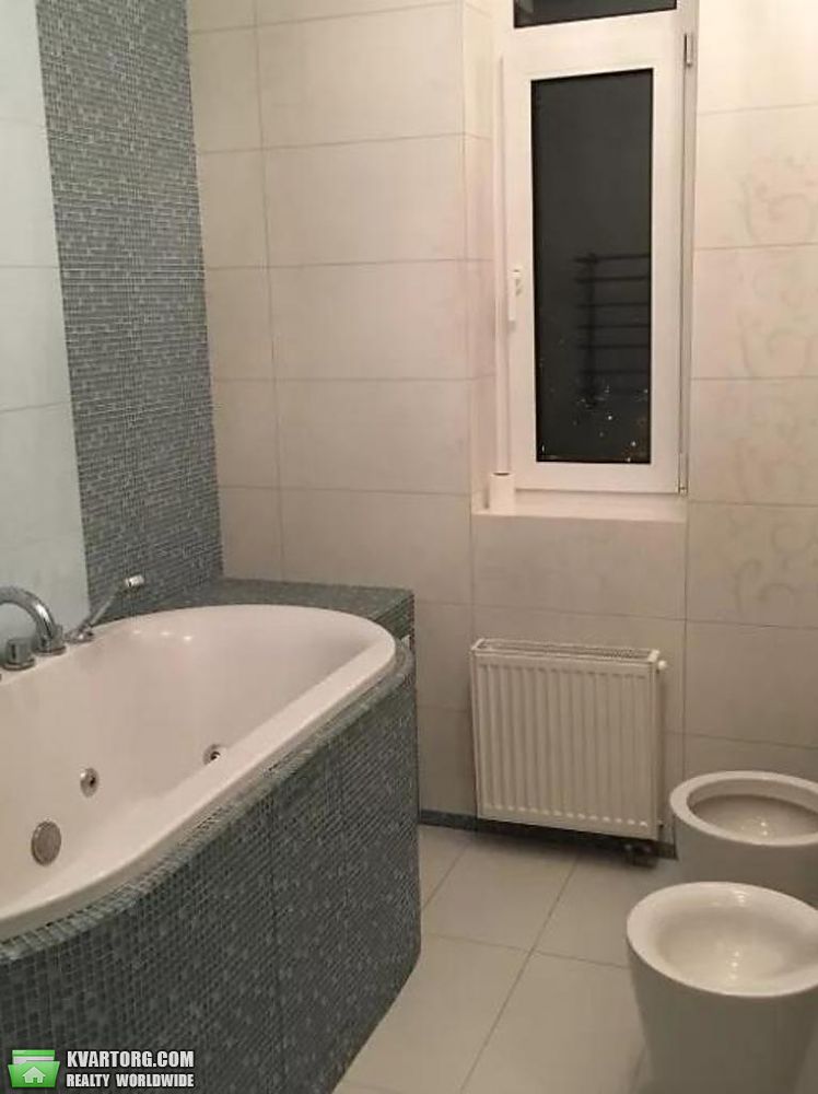 Rent out 3-room apartment. Киев,  Никольско-Слободская — photo 9