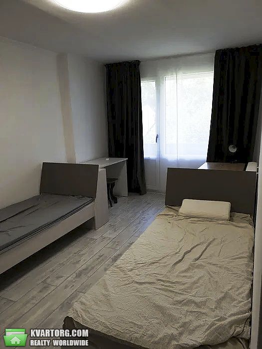 Rent out 2-room apartment. Львов, Роксоляни — photo 4
