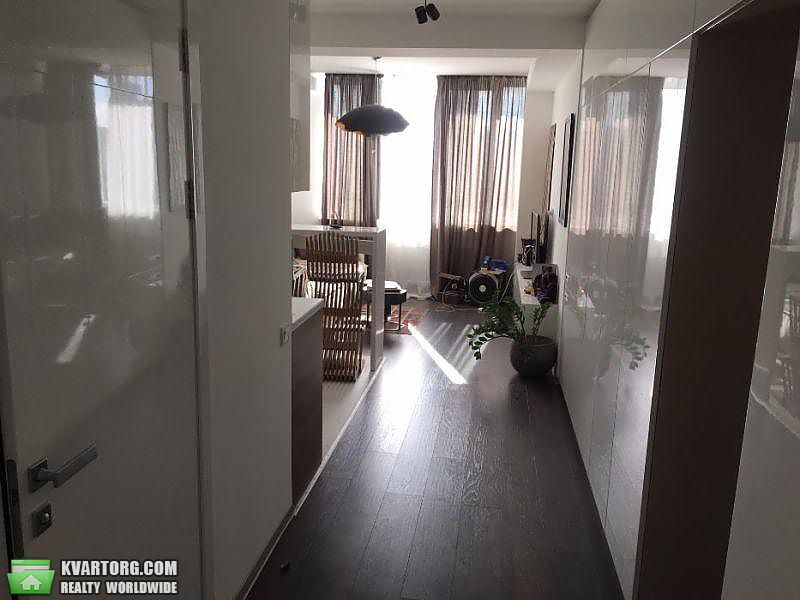 Rent out 2-room apartment. Киев,  Завальная — photo 4