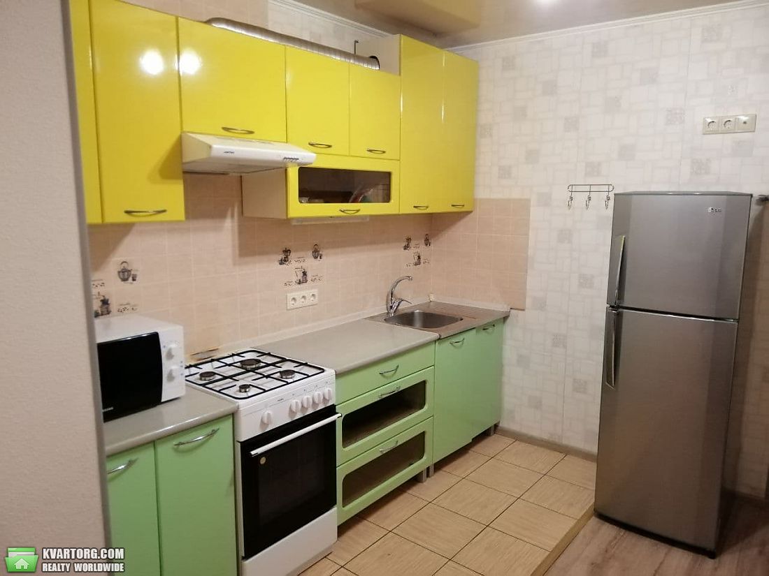 Rent out 1-room apartment. Киевская обл., Боголюбова — photo 1