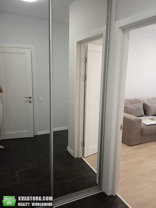 Rent out 1-room apartment. Киев, Юношеская — photo 3