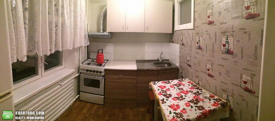 Rent out 2-room apartment. Киев,  Полярная — photo 5