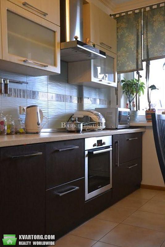 Rent out 2-room apartment. Киев,  Львовская — photo 3