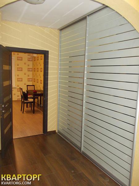 Rent out 3-room apartment. Киев, Урловская ул. — photo 3