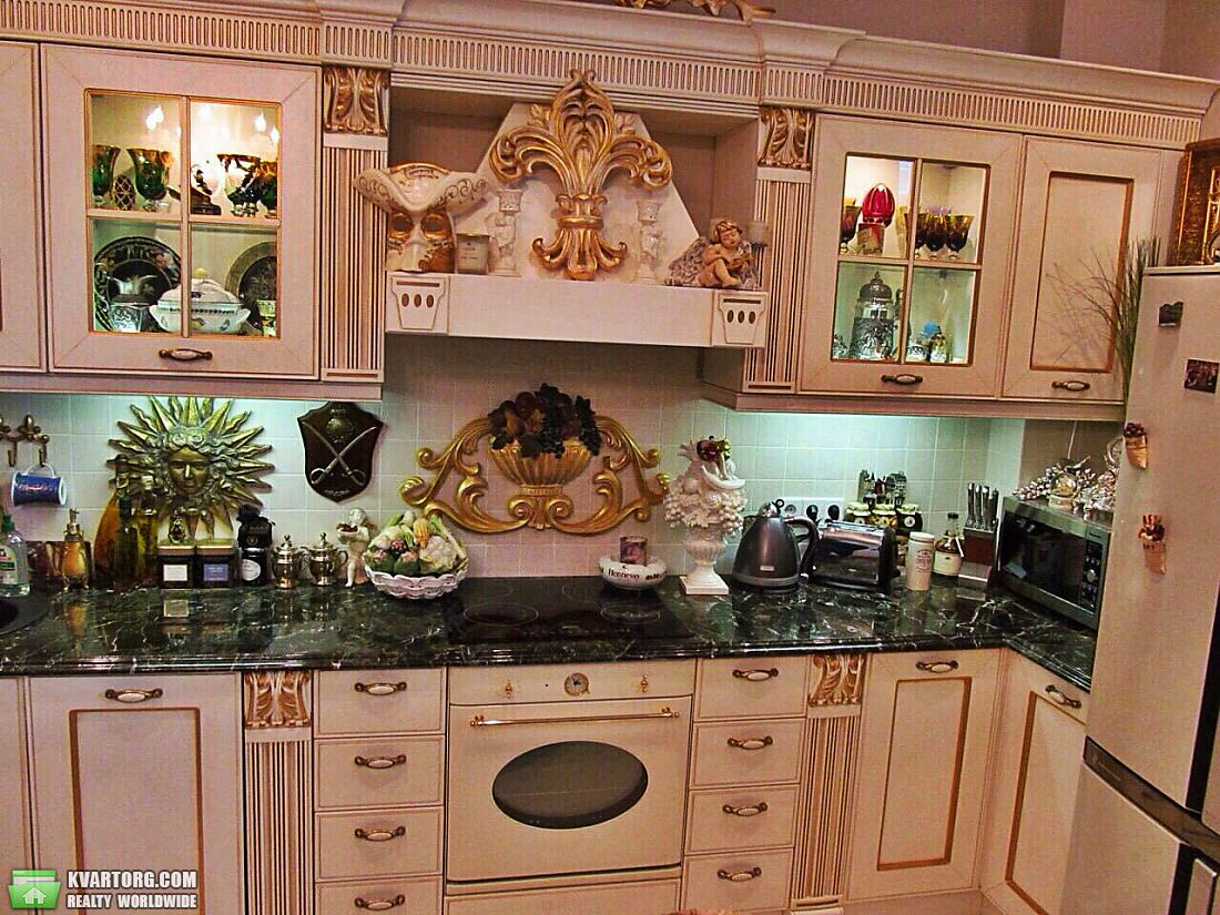 Rent out 2-room apartment. Киев,  Зверинецкая — photo 1