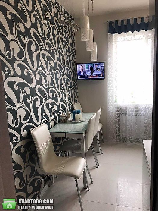 Rent out 2-room apartment. Киев,  Оболонский пр — photo 4
