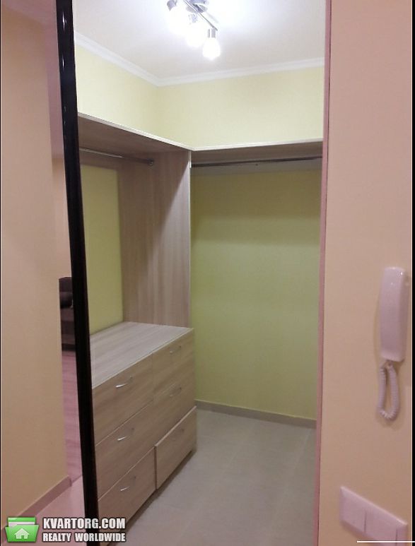Rent out 2-room apartment. Киев, Светлая — photo 7