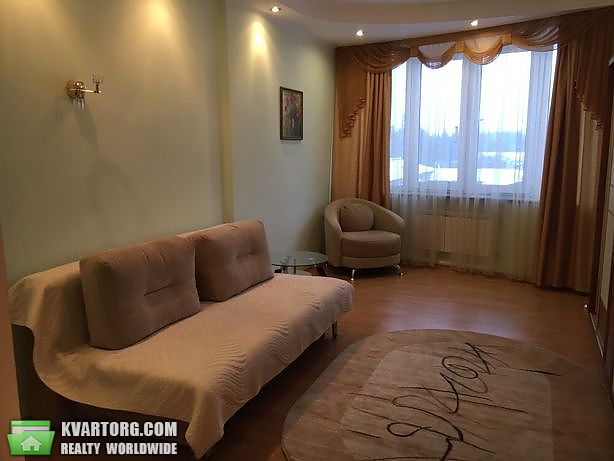 Rent out 1-room apartment. Киев,  Верховинная — photo 3