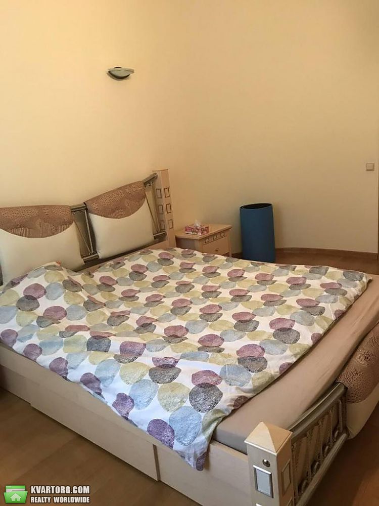 Rent out 3-room apartment. Киев,  Лютеранская — photo 5