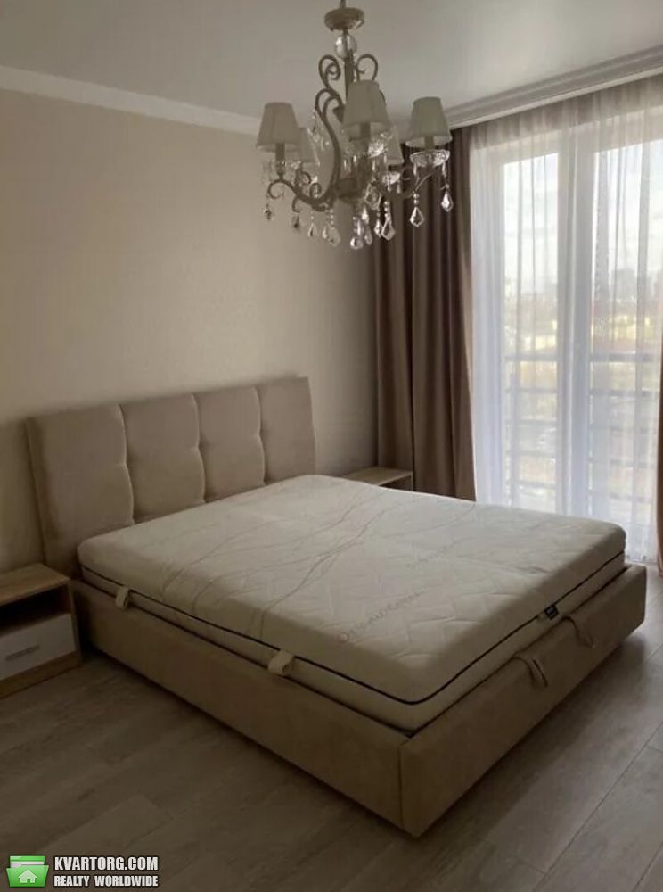 Rent out 1-room apartment. Киев, Демеевская — photo 5