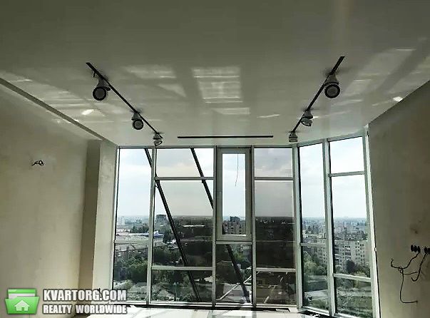 Sell 3-room apartment. Киев,  Антонова — photo 4