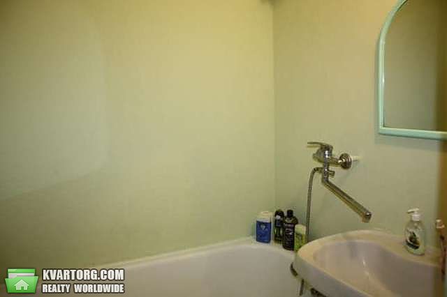 Sell 2-room apartment. Киев,  Крушельницкой — photo 4