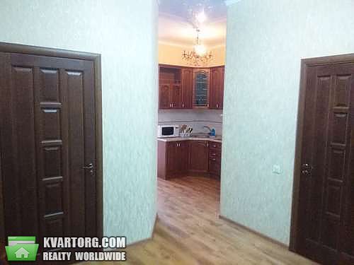 Rent out 2-room apartment. Киев, Жилянская — photo 6