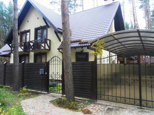 Sell house. Киевская обл., 10 линия — photo 1