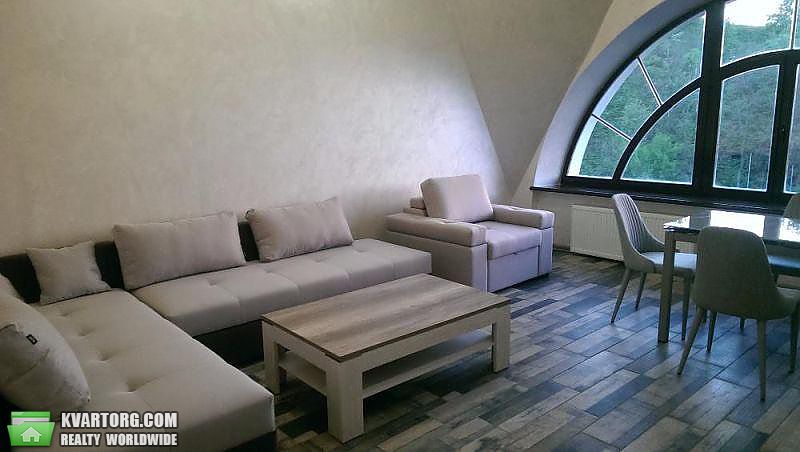 Rent out 2-room apartment. Киев,  Воздвиженская — photo 1
