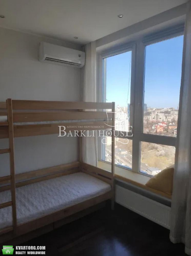 Rent out 3-room apartment. Киев,  Кудряшова — photo 9
